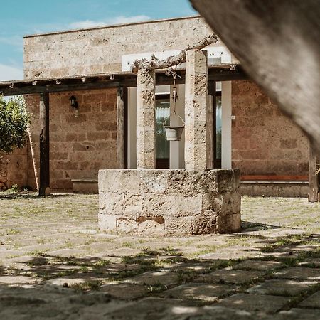 Bio-Agriturismo Masseria La Palombara Сальве Экстерьер фото